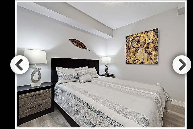 Deandra Dennis's room