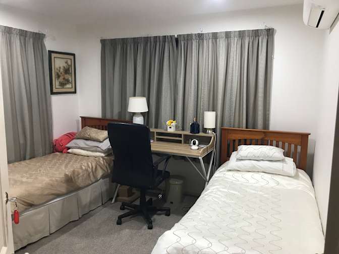 Li's room