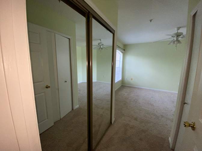 Dee's room