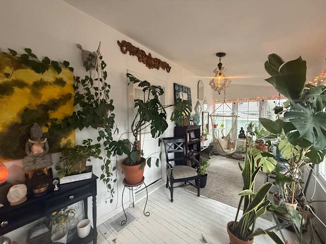 Alex Villasuso's room