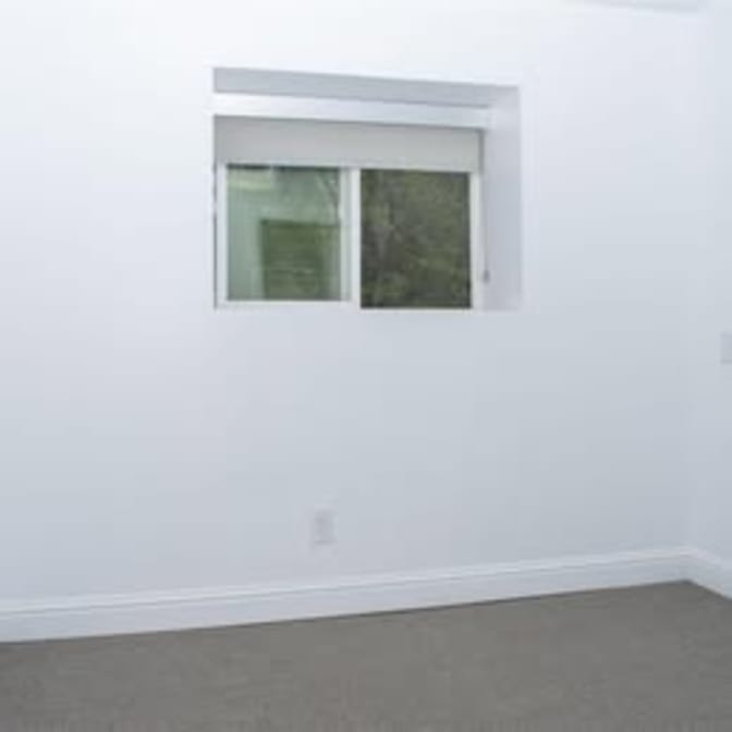 Lora's room