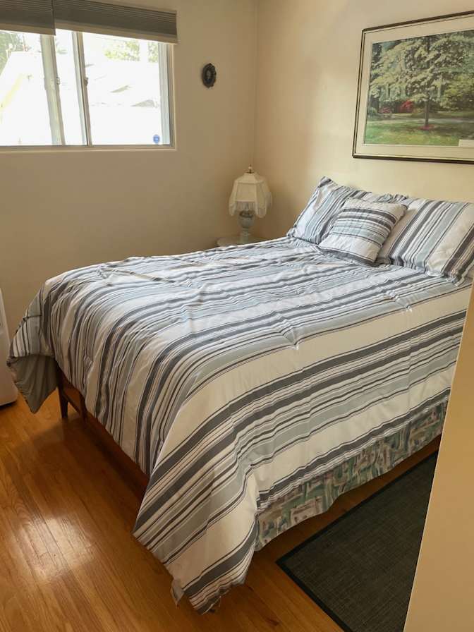 Dale's room