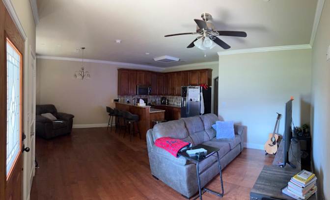Jorge's room