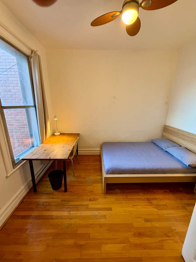 Dan's room