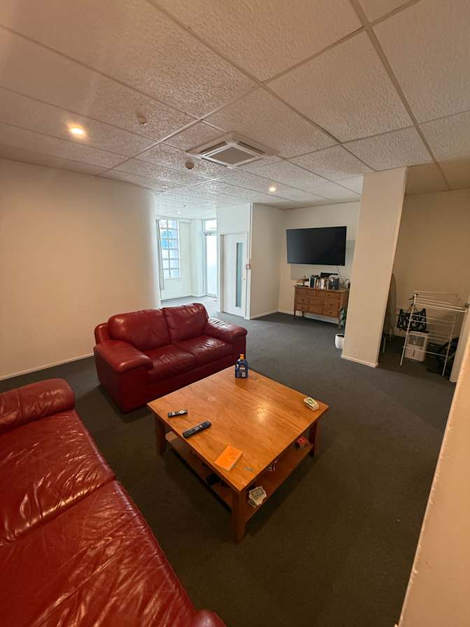Andrew Manson's room