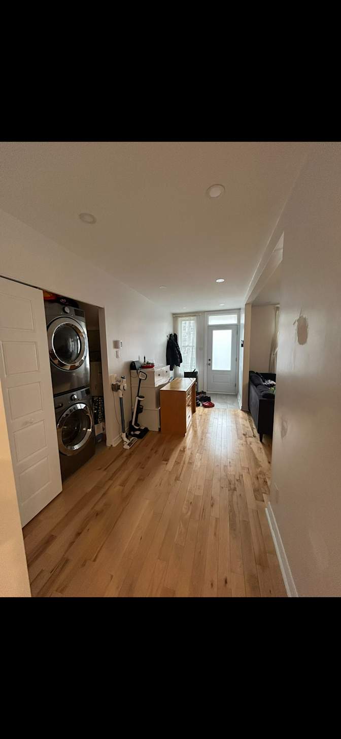 Elodi Lahaie's room