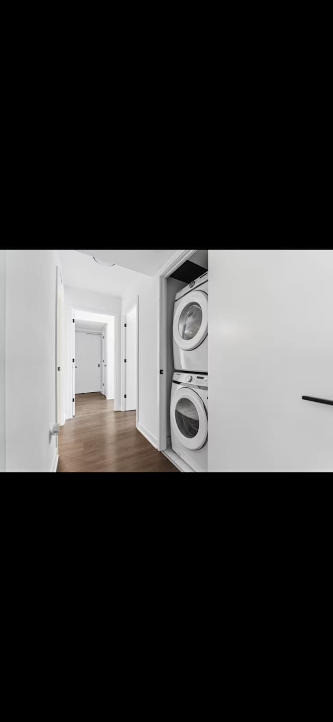 Mo G's room