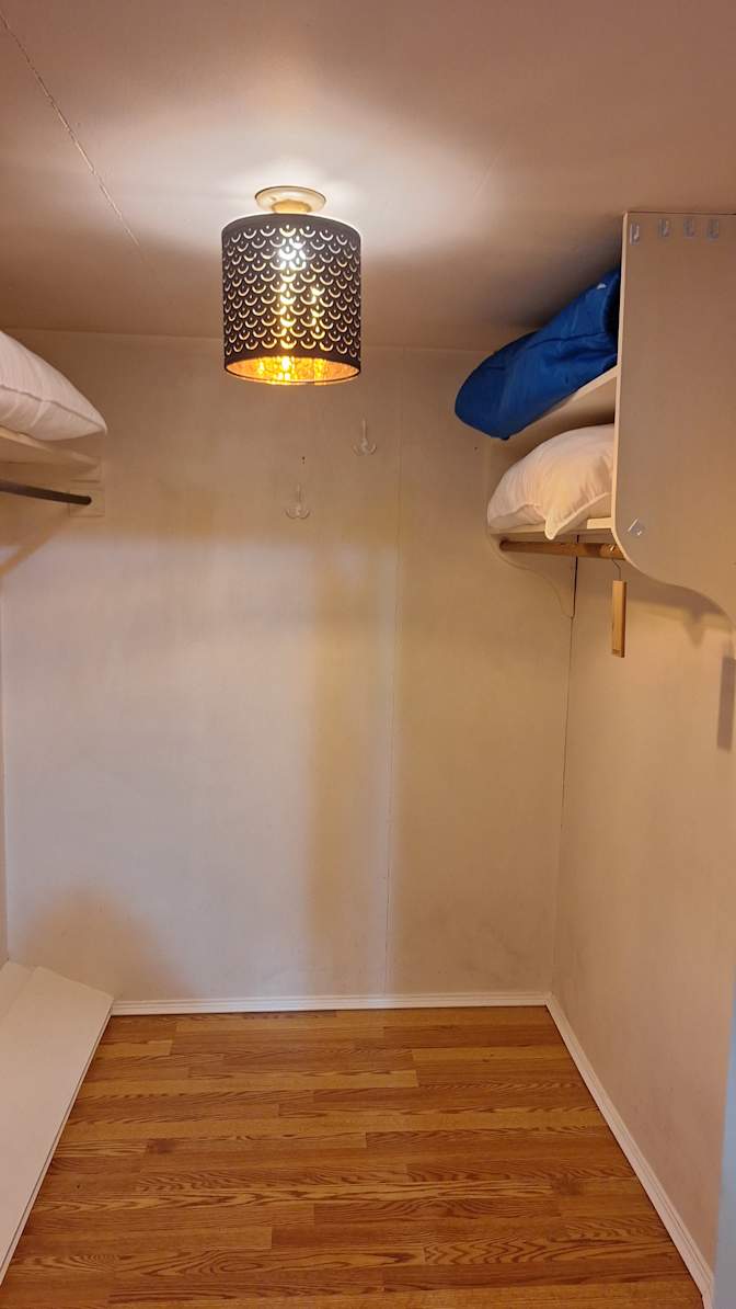 capeck's room