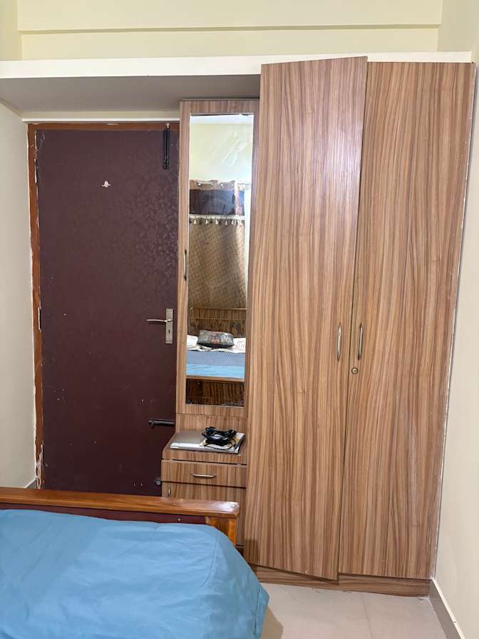 BHAWNA's room