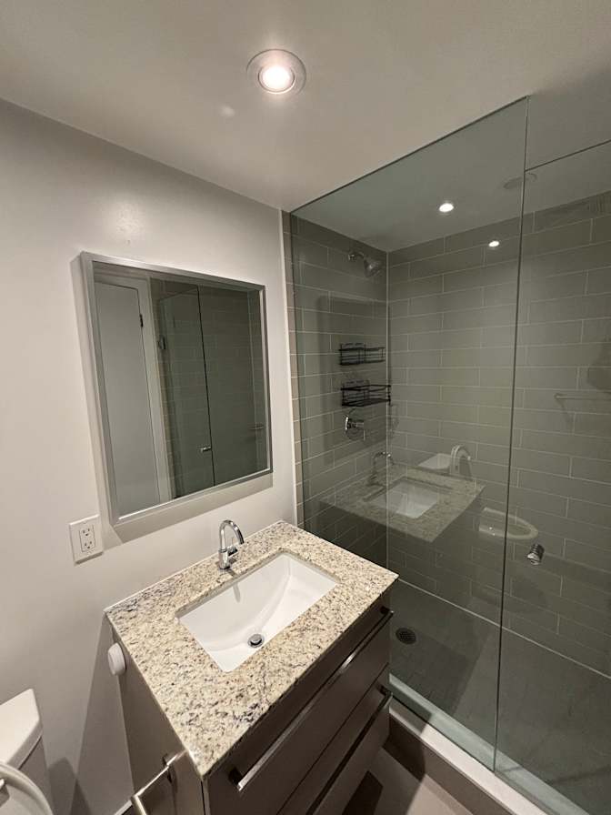 Lawrence Heights - Photo 7