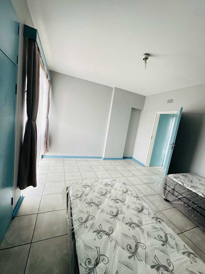 Sisonke's room