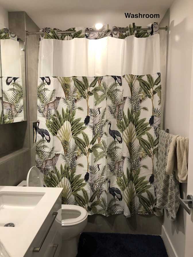 Marie-Lena's room