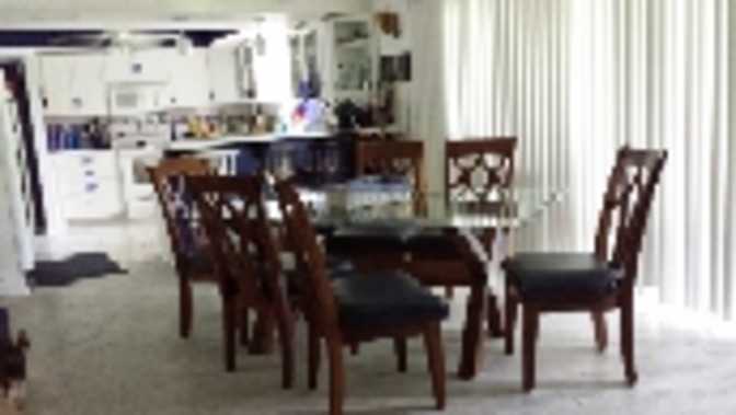 Donna M Cohn's room