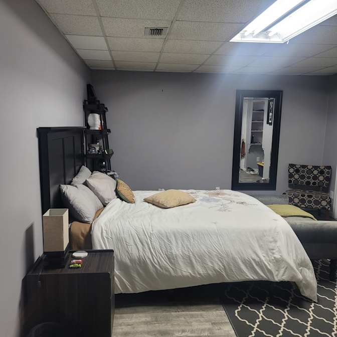Marvette's room