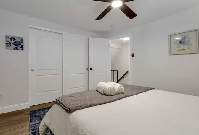 Leona's room