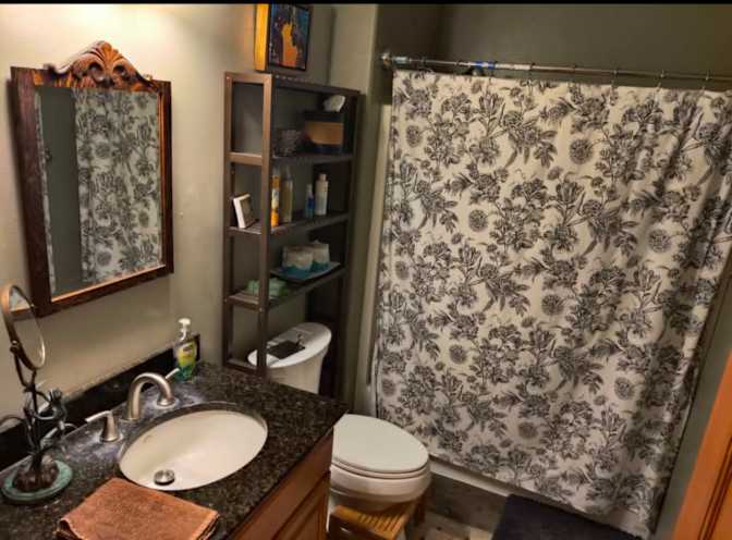 Tree's room