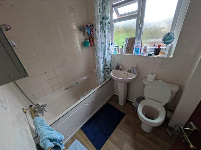 Theo's room