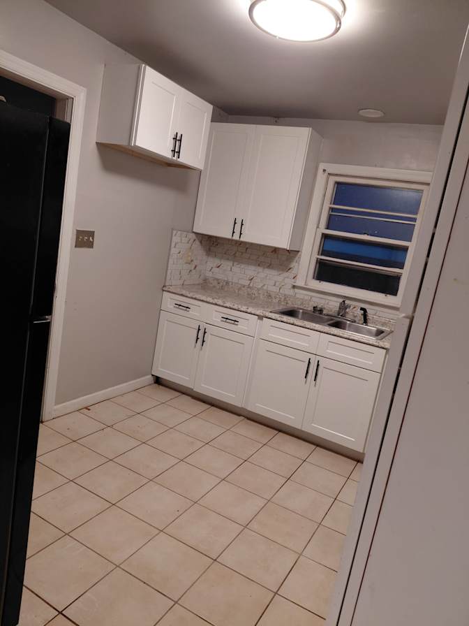 Alcove Rooms's room