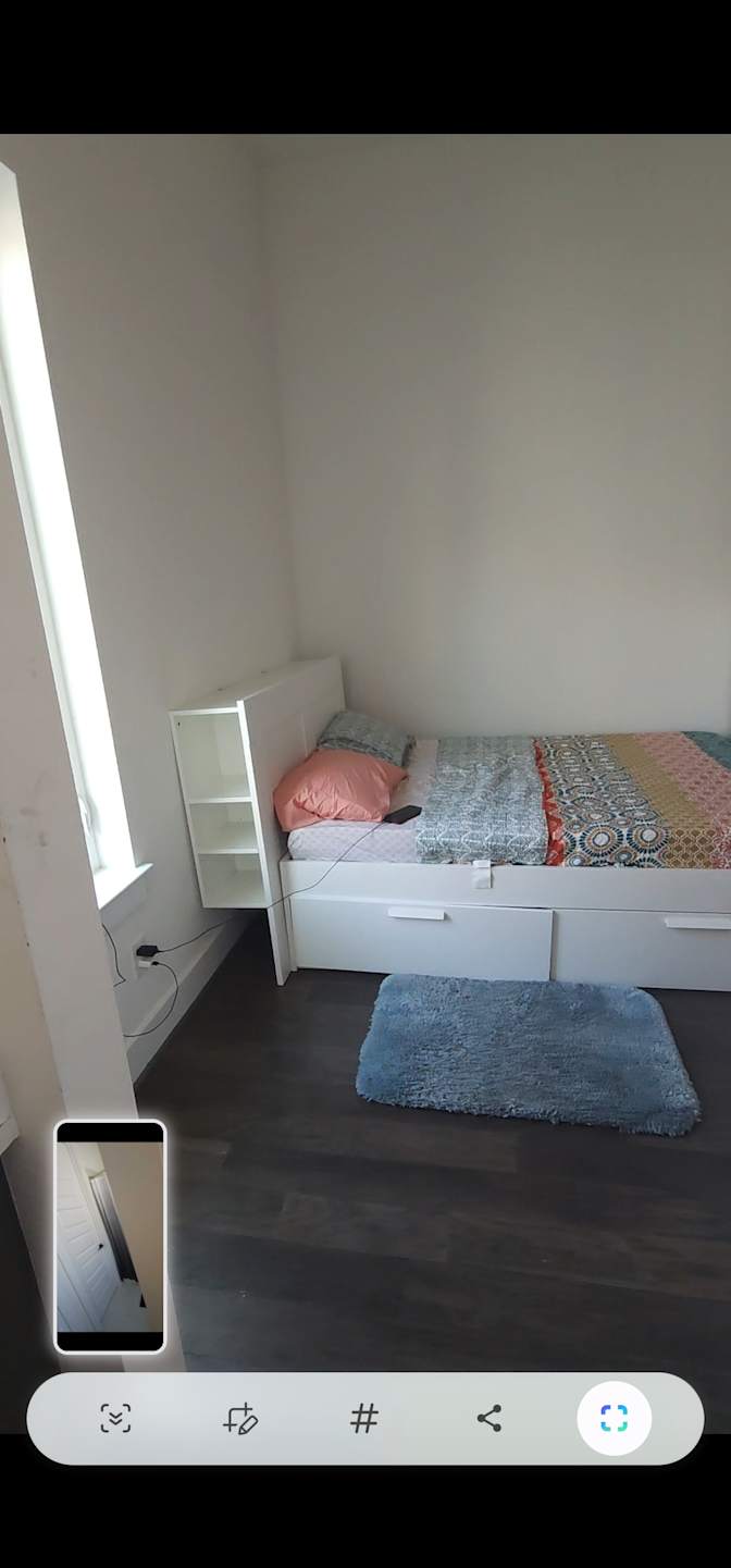 FRANKLIN's room