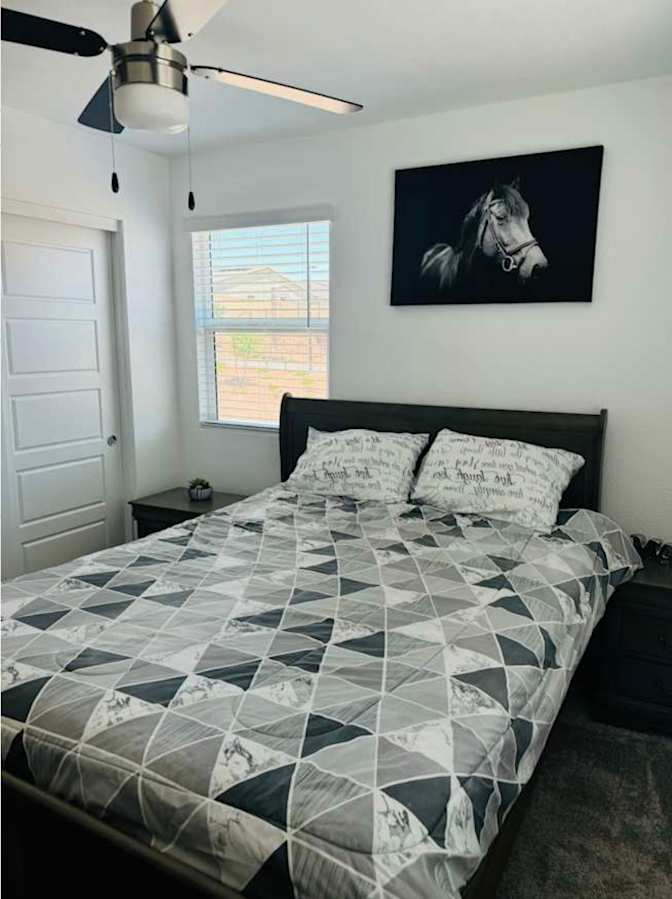 Legacy's room