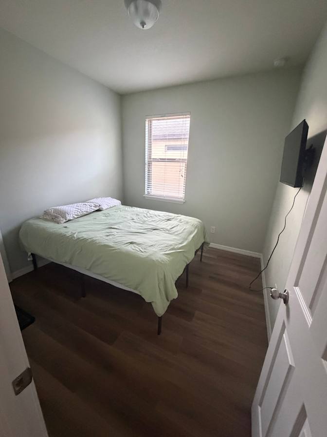 Kayla's room