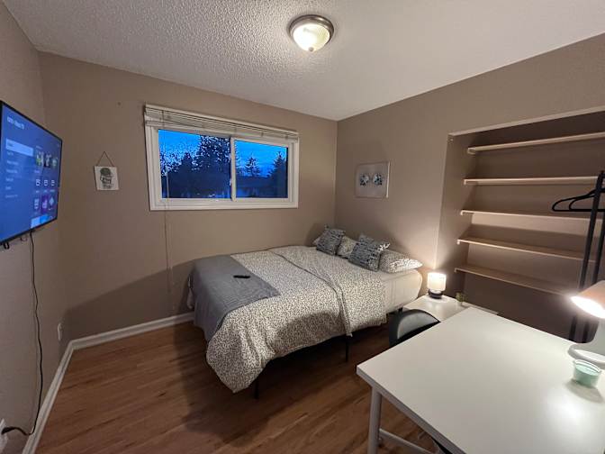 Genesis H.'s room
