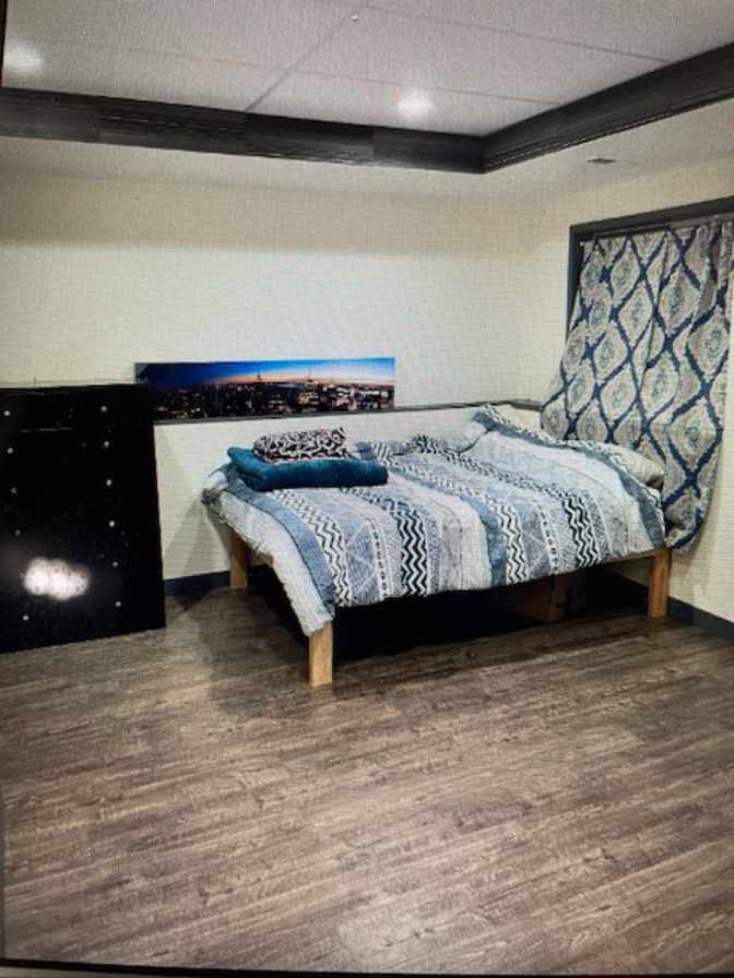 Luc's room