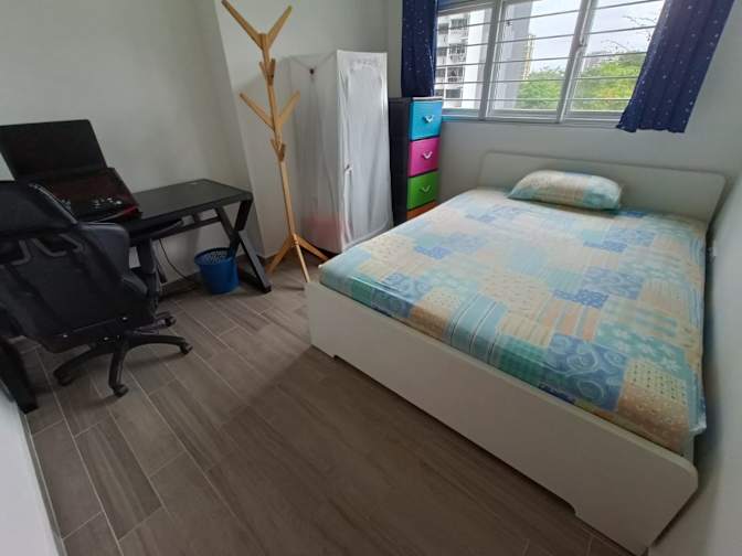 Yu Hui's room
