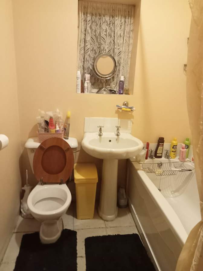 Anne's room