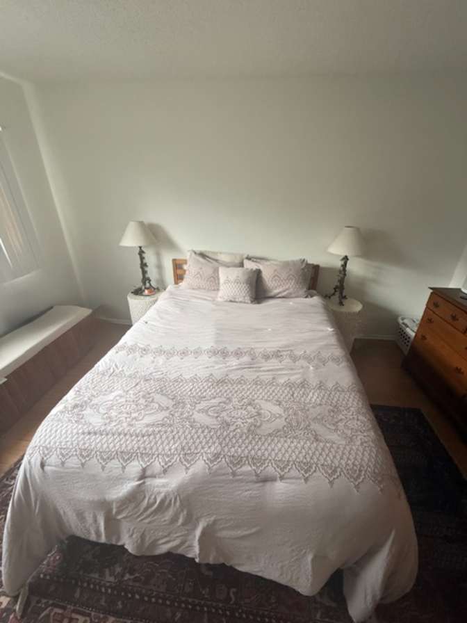 jocelyn's room