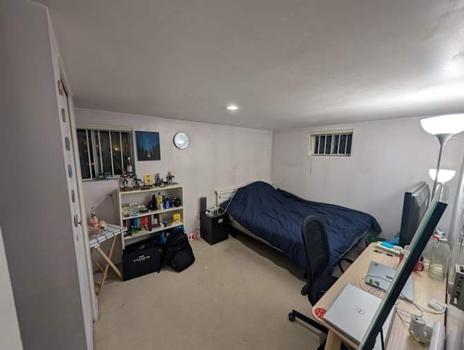 Alejandro's room