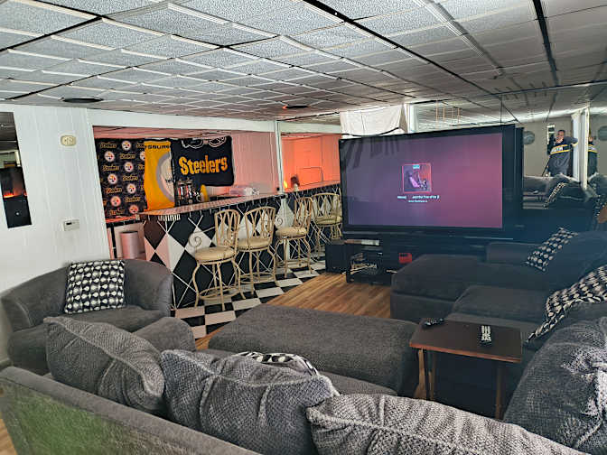 Eric's room