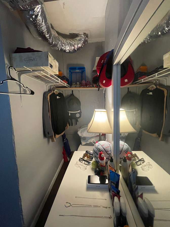 Pau's room
