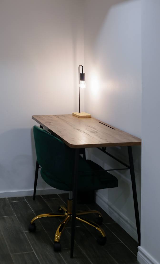 farnaz hosseini's room