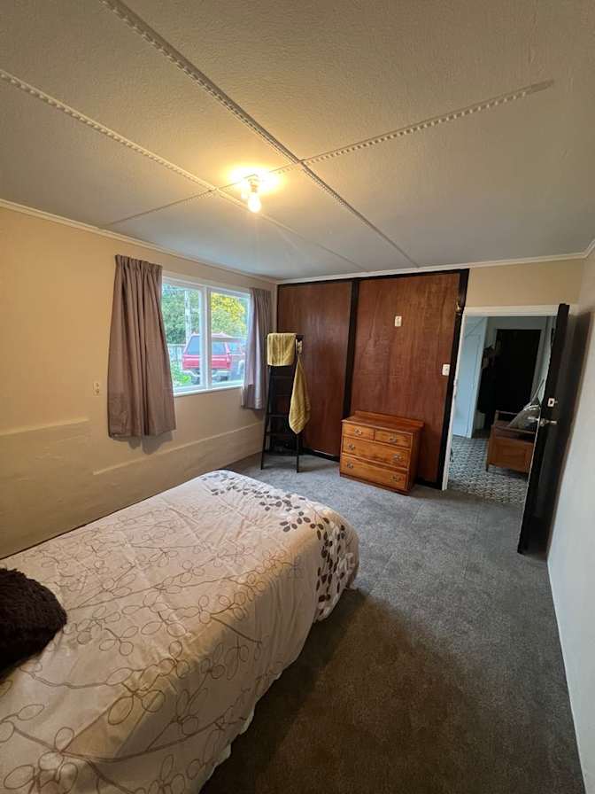 Shelley's room