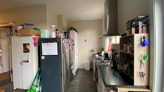 Nu's room