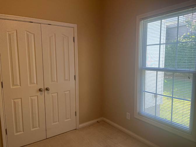 Jill's room