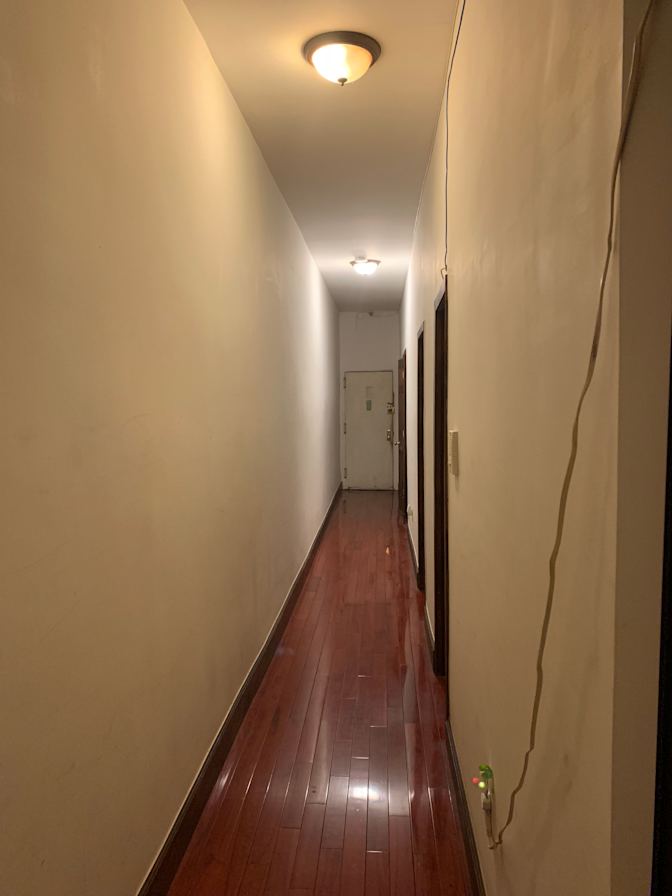 Regi's room