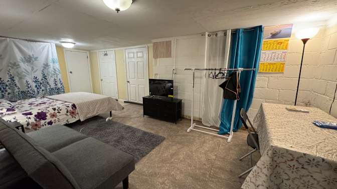 Shibli's room