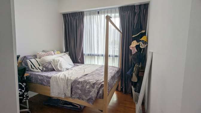 Shirley Tan's room