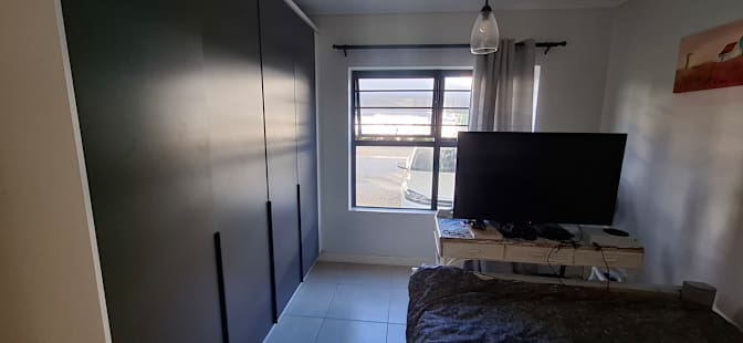 Marnes's room