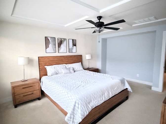 Alcove Rooms's room