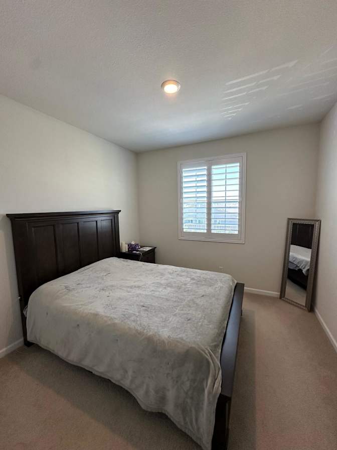 Manny Kandola's room