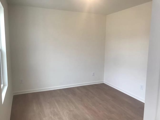 Alcove Rooms's room