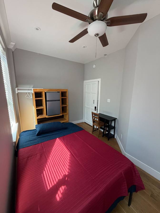 PadSplit's room