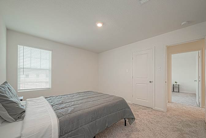 Felix's room