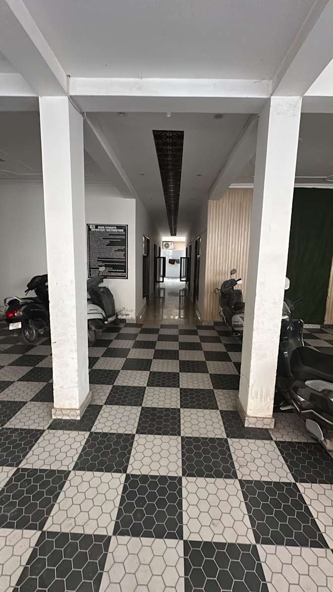 shraddha  vidyarthi's room