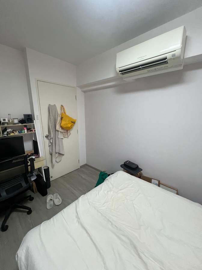 Melvyn's room