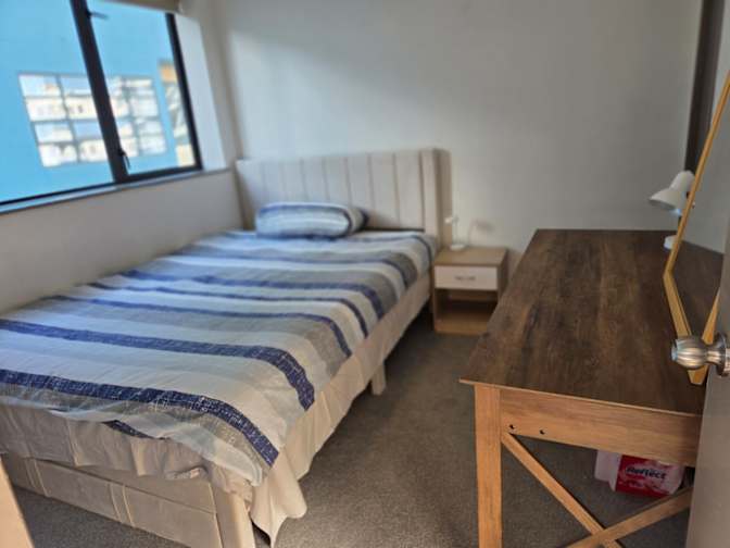 Mingsheng's room