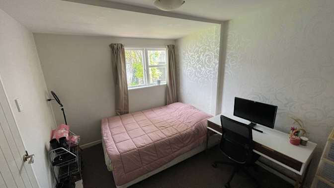 Raul Enrique's room
